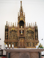 neugotische Altar 